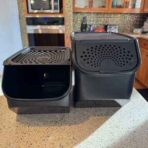 Tupperware onion/garlic and potato storage containers